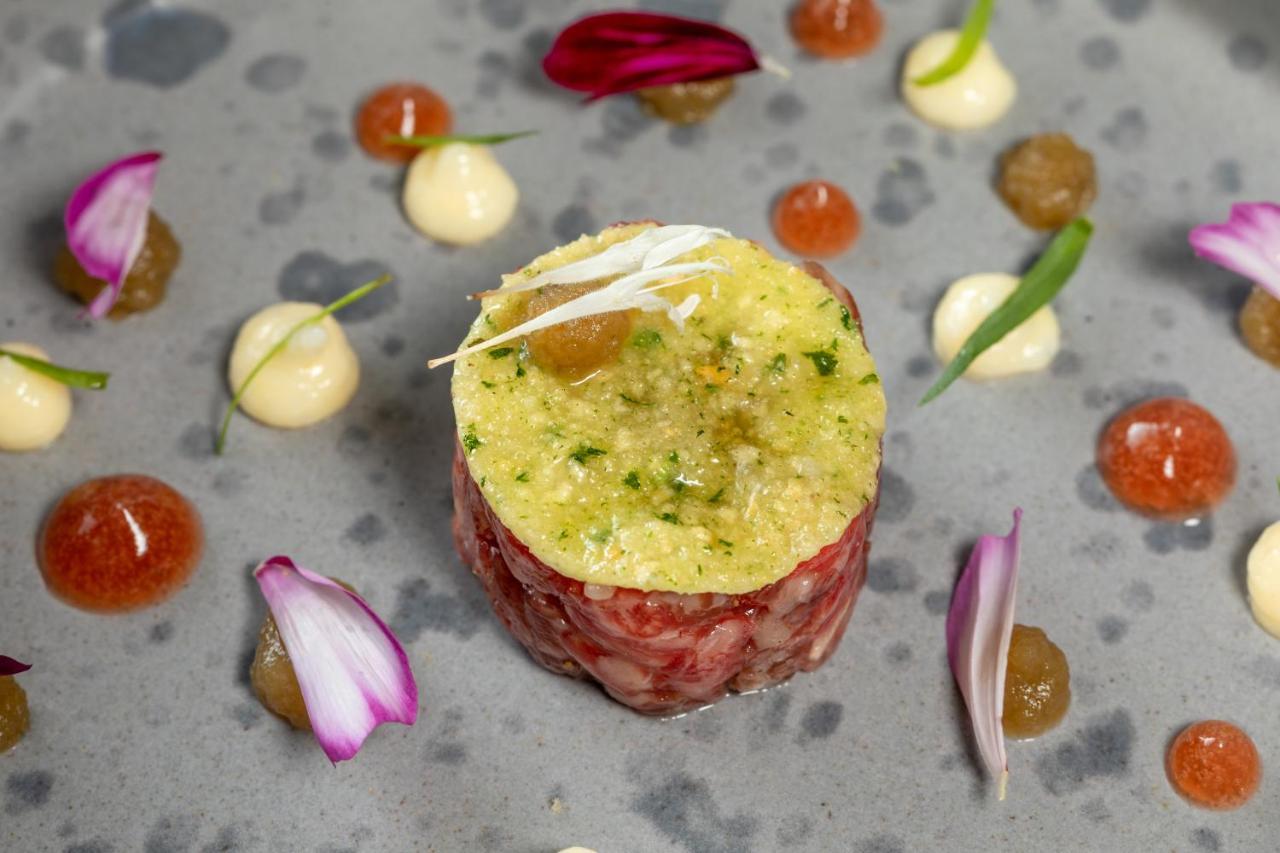 Auberge De Clochemerle, Spa Privatif & Restaurant Gastronomique Vaux-en-Beaujolais Εξωτερικό φωτογραφία