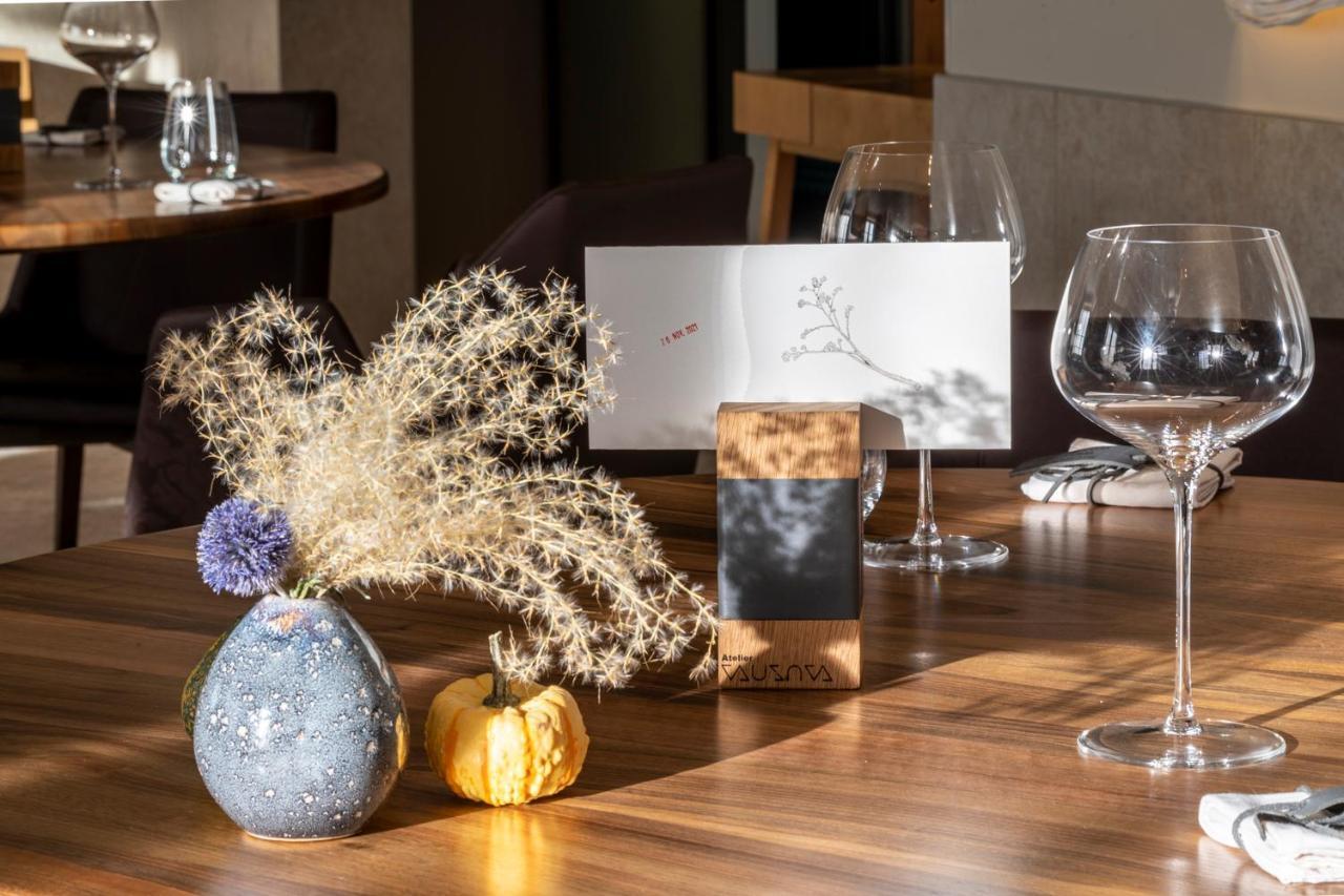 Auberge De Clochemerle, Spa Privatif & Restaurant Gastronomique Vaux-en-Beaujolais Εξωτερικό φωτογραφία