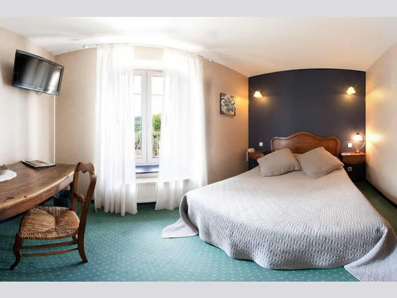 Auberge De Clochemerle, Spa Privatif & Restaurant Gastronomique Vaux-en-Beaujolais Εξωτερικό φωτογραφία